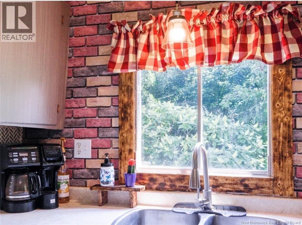 7259 Route 102, photo 10