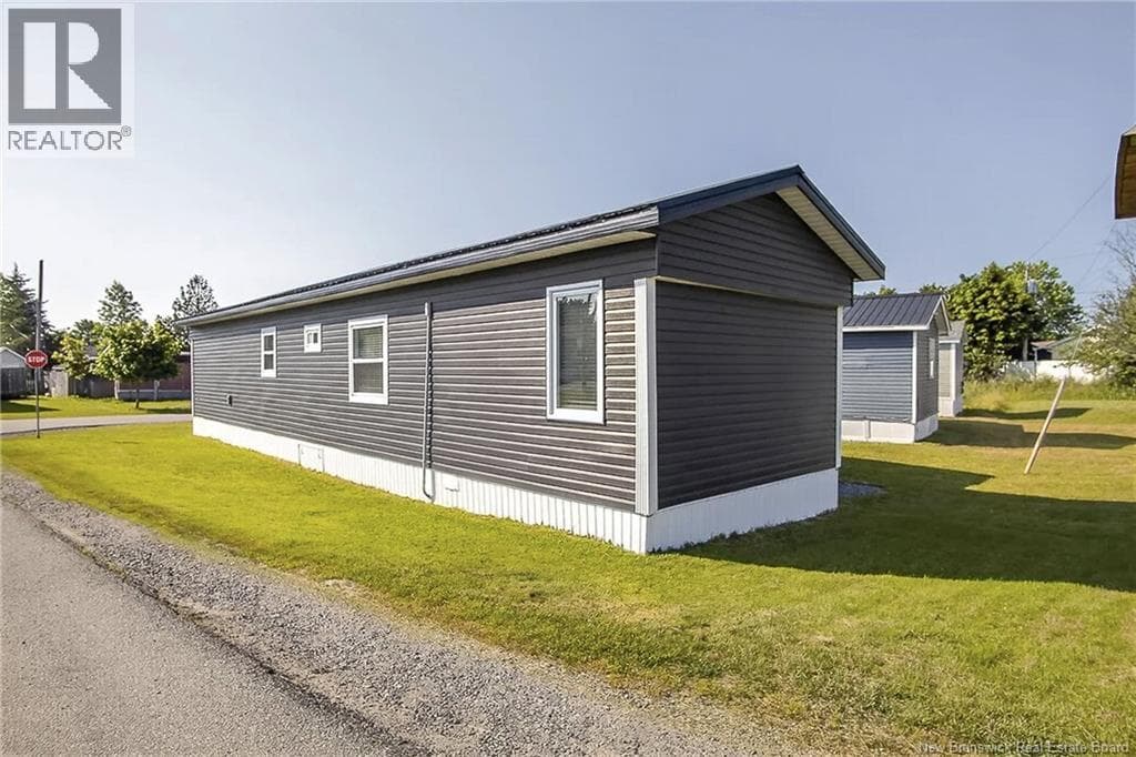 30 Violet Street, photo 22