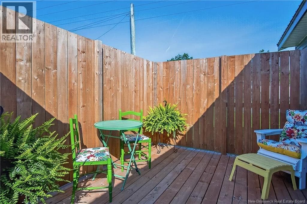 30 Violet Street, photo 26