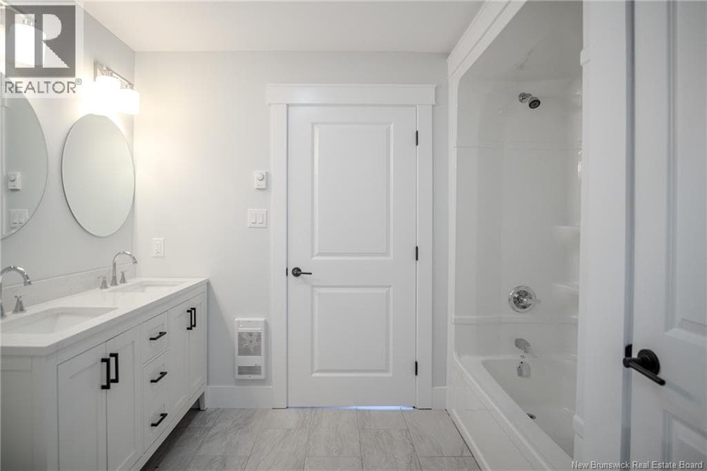 329 Hampton Road, photo 31