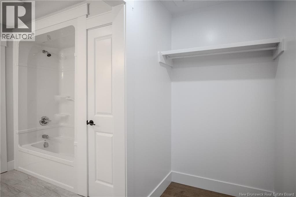 329 Hampton Road, photo 33