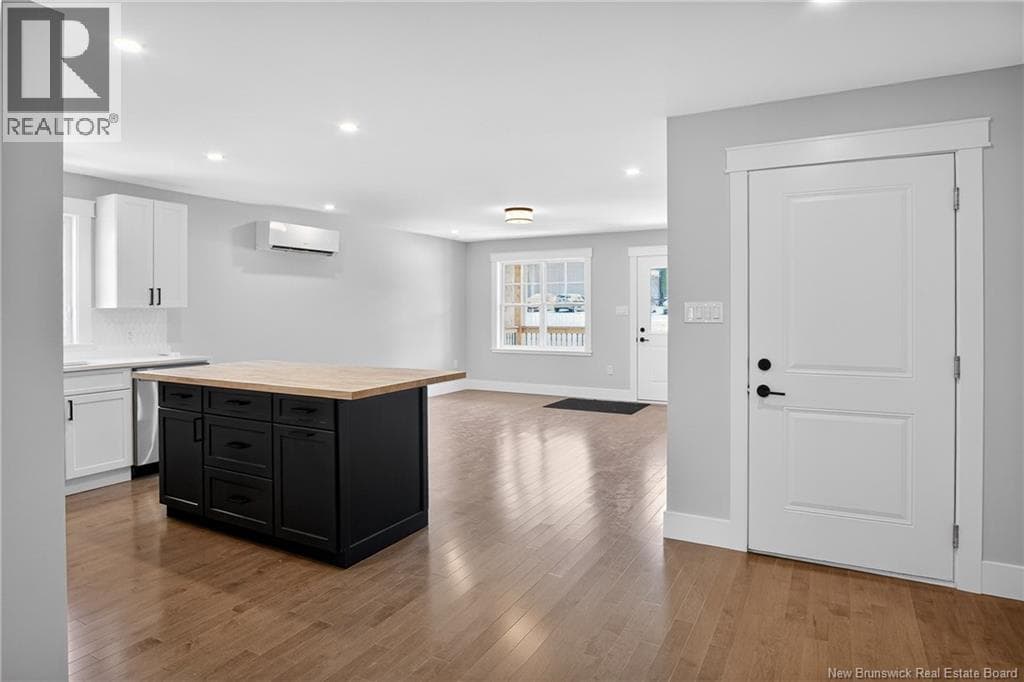 329 Hampton Road, photo 8