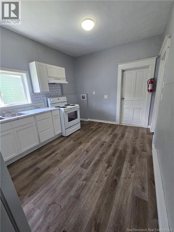 57 Newman Street, photo 11