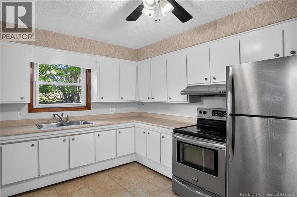 19 Woodward Avenue, photo 11