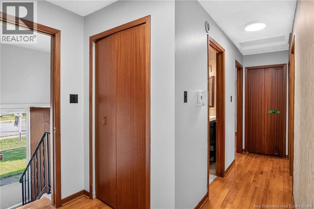 19 Woodward Avenue, photo 13
