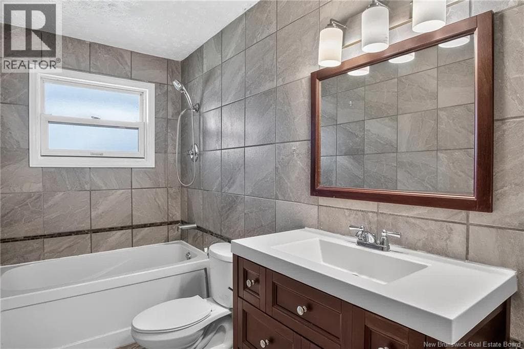 19 Woodward Avenue, photo 14