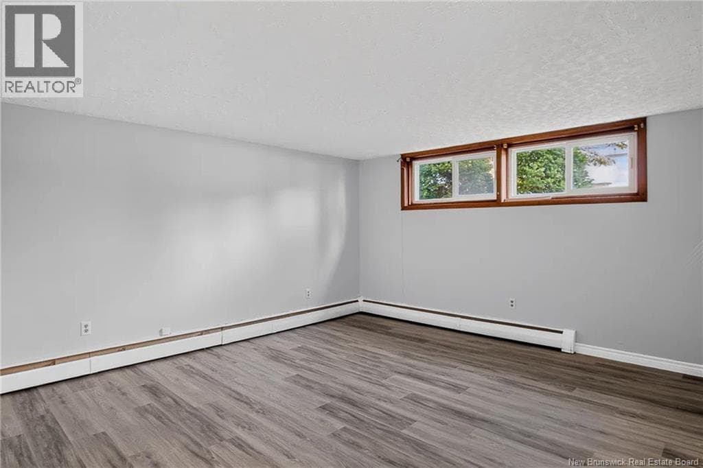 19 Woodward Avenue, photo 21