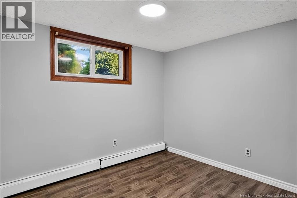 19 Woodward Avenue, photo 26