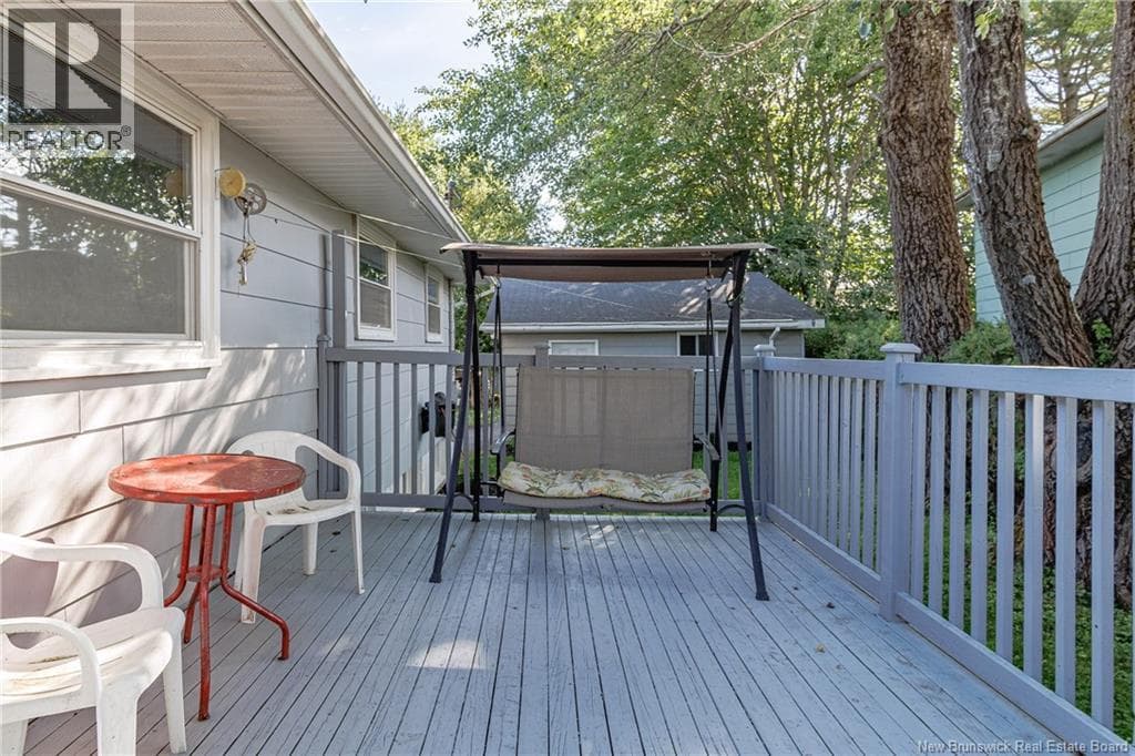 19 Woodward Avenue, photo 34
