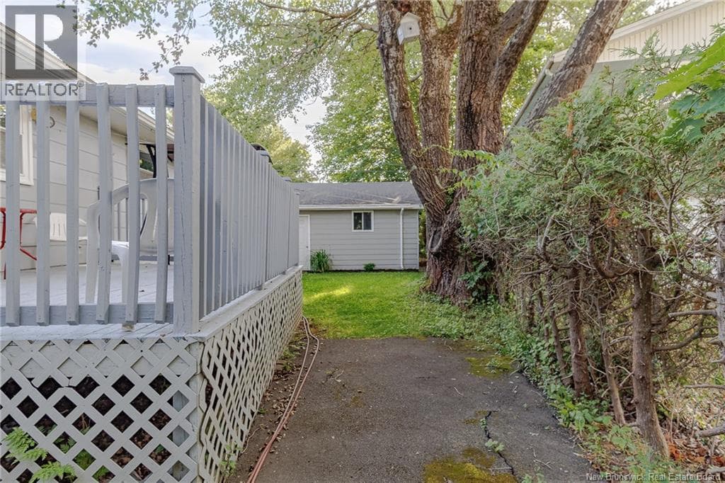 19 Woodward Avenue, photo 35