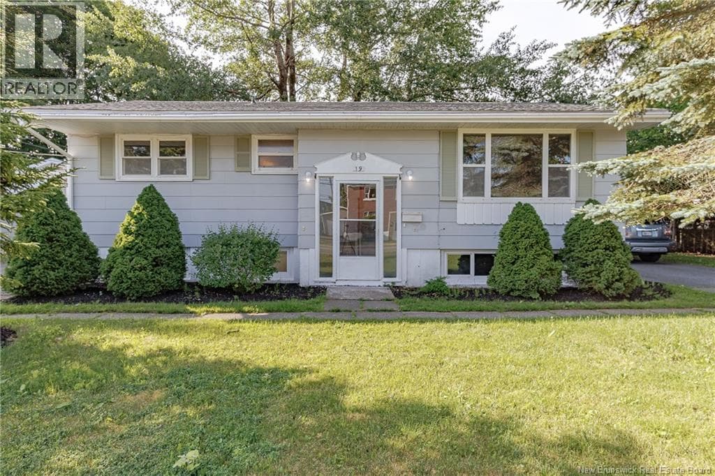 19 Woodward Avenue, photo 6
