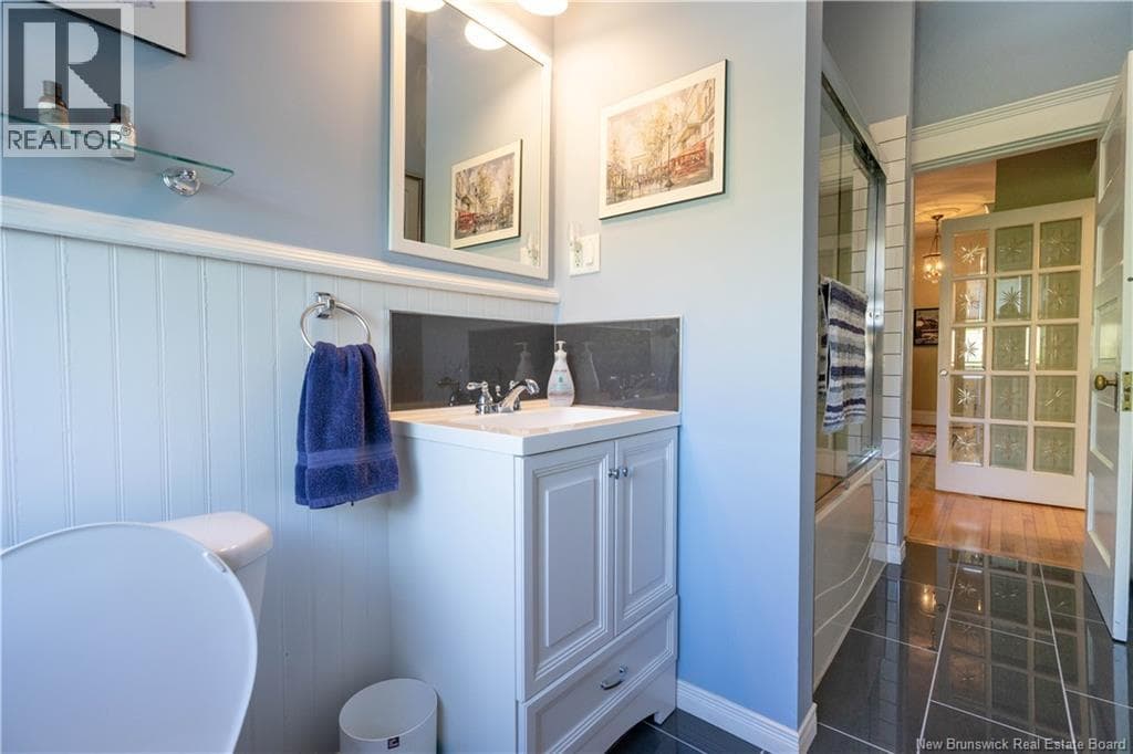 105 Carmarthen Street, photo 35