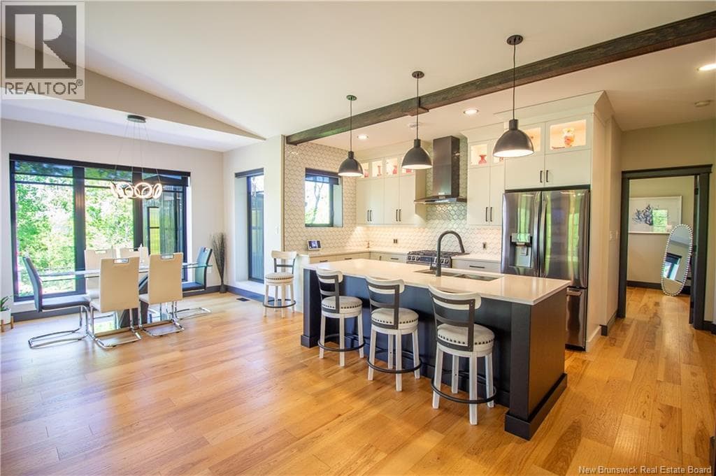 11 Robert Ross Boulevard, photo 22