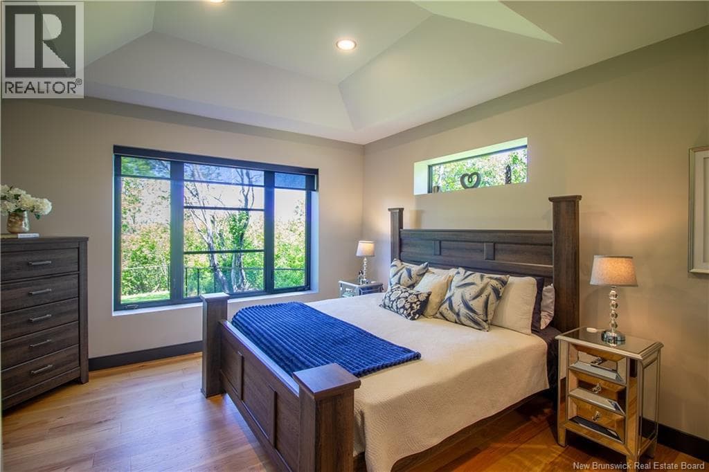 11 Robert Ross Boulevard, photo 25