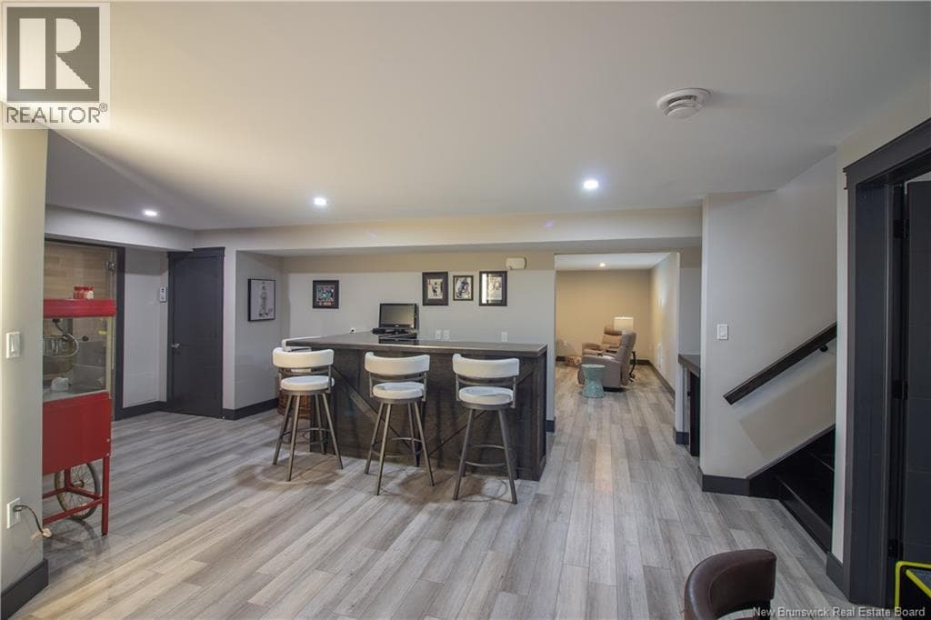 11 Robert Ross Boulevard, photo 29