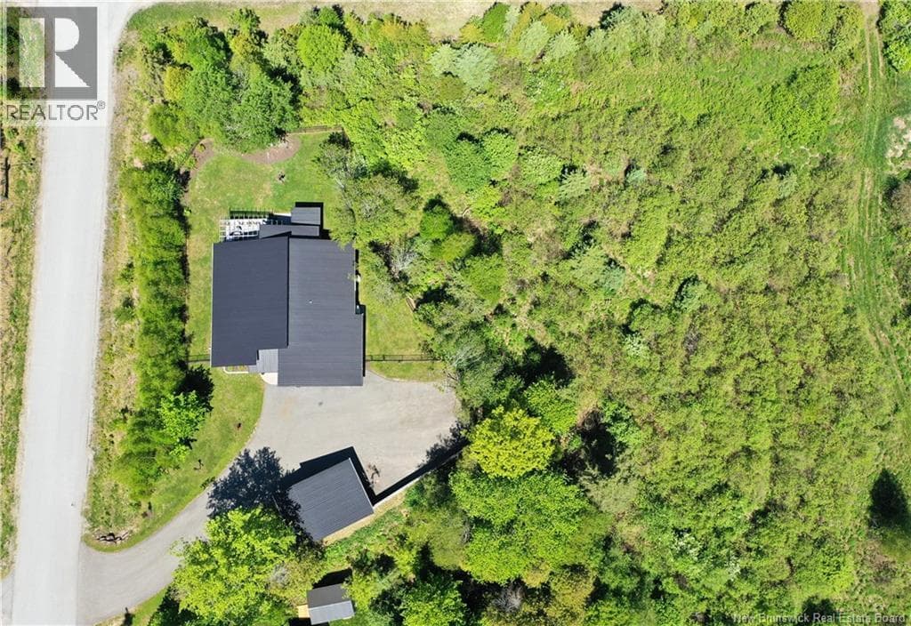 11 Robert Ross Boulevard, photo 49