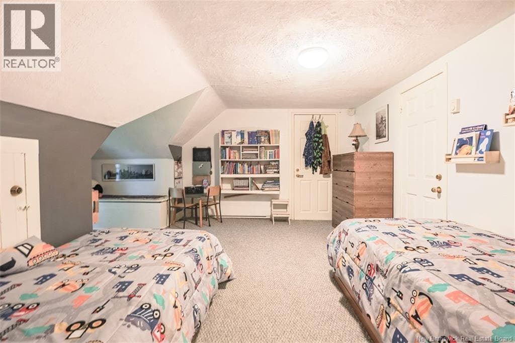 325 St James Street West, photo 29