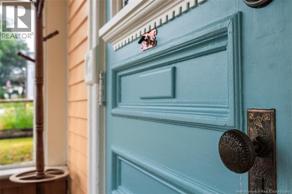 325 St James Street West, photo 34