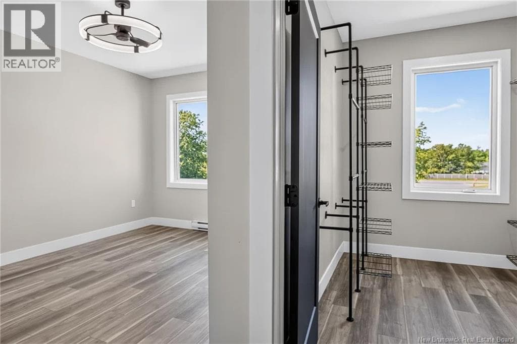 B Oakhill Crescent, photo 26