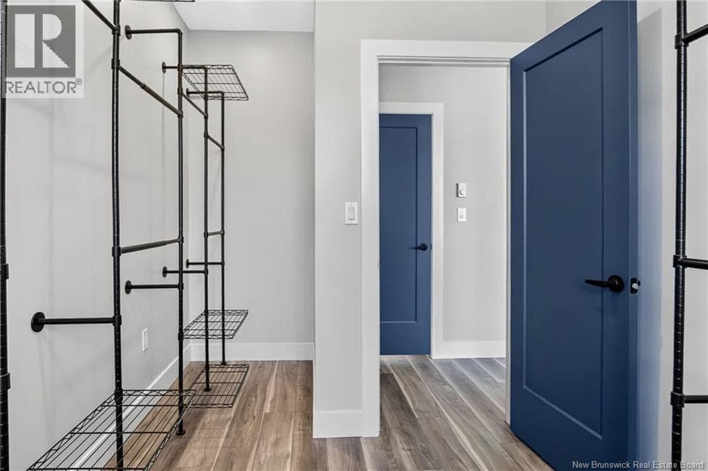 B Oakhill Crescent, photo 28
