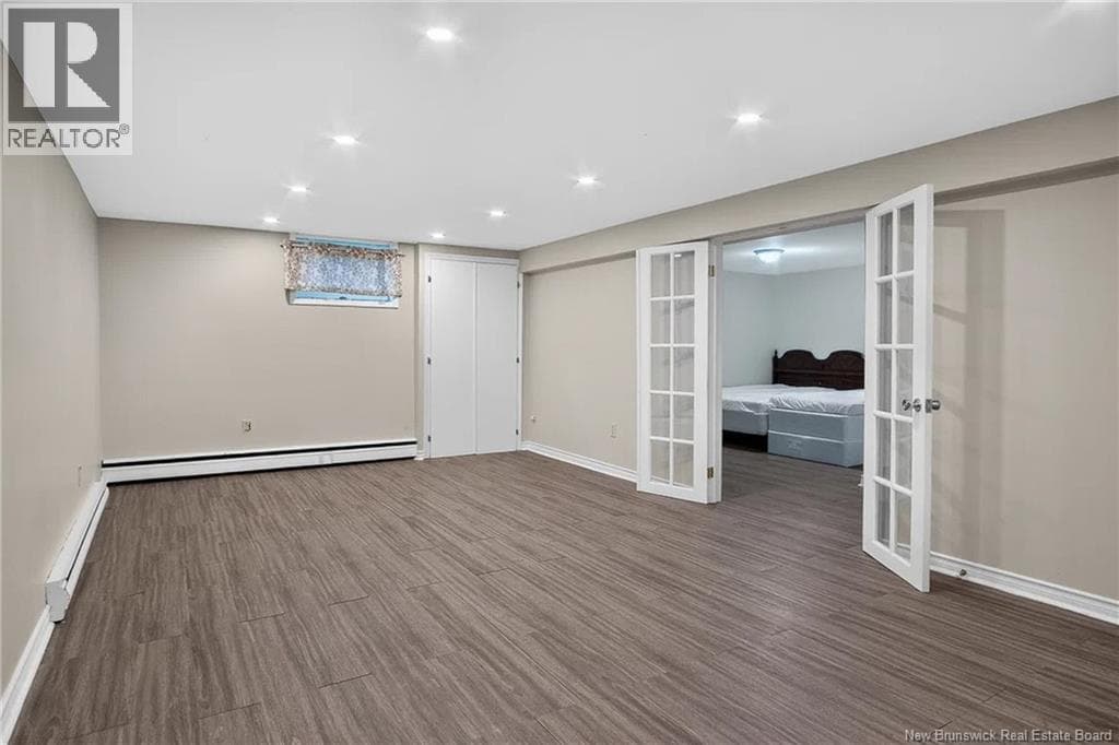 18 Forest Road, photo 33