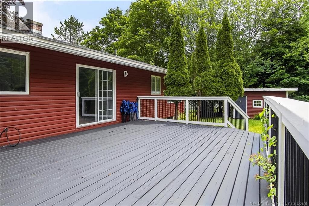 18 Forest Road, photo 44