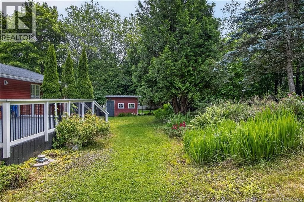 18 Forest Road, photo 46