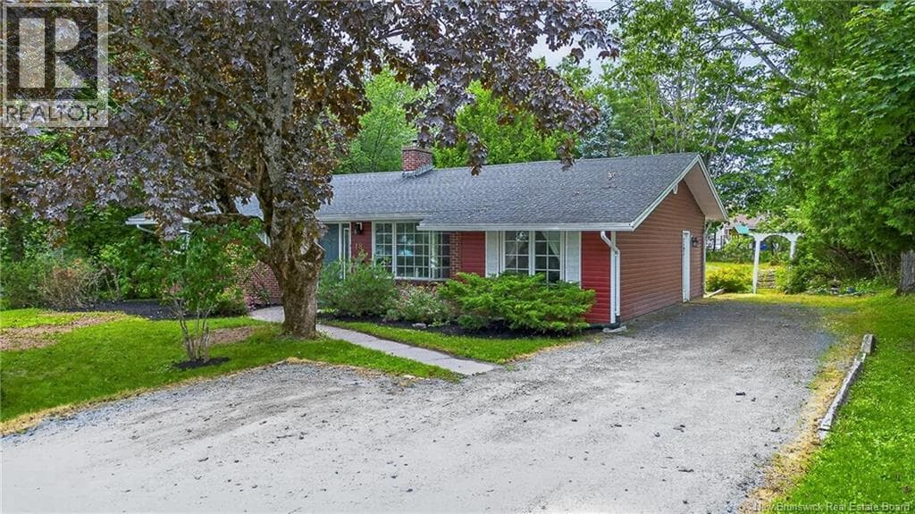 18 Forest Road, photo 6