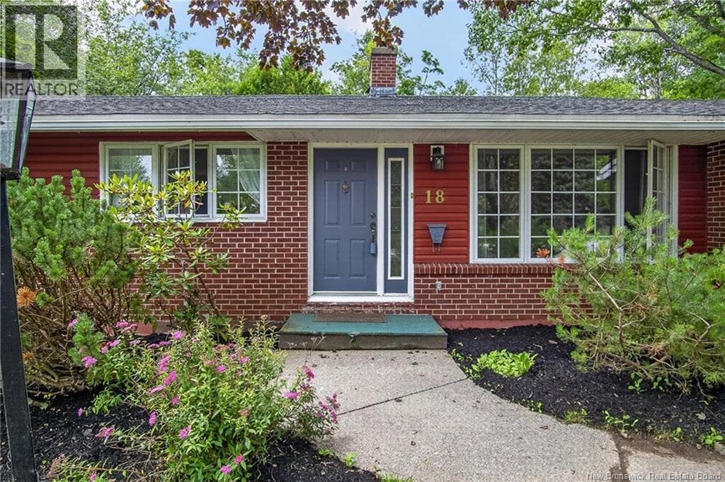 18 Forest Road, photo 7