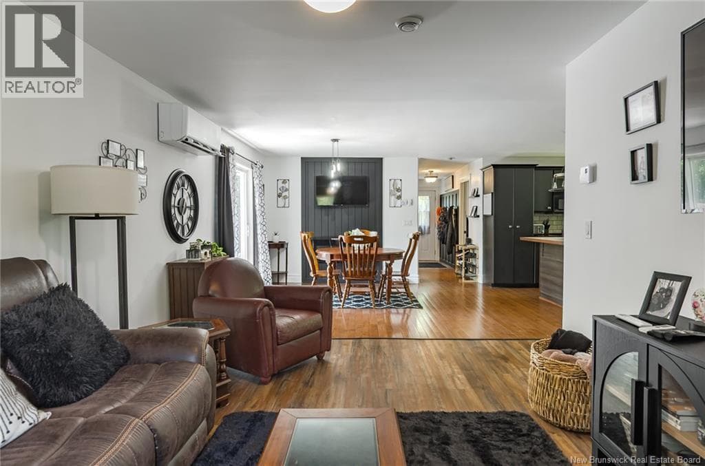 44 Eagle Rock Road, photo 13