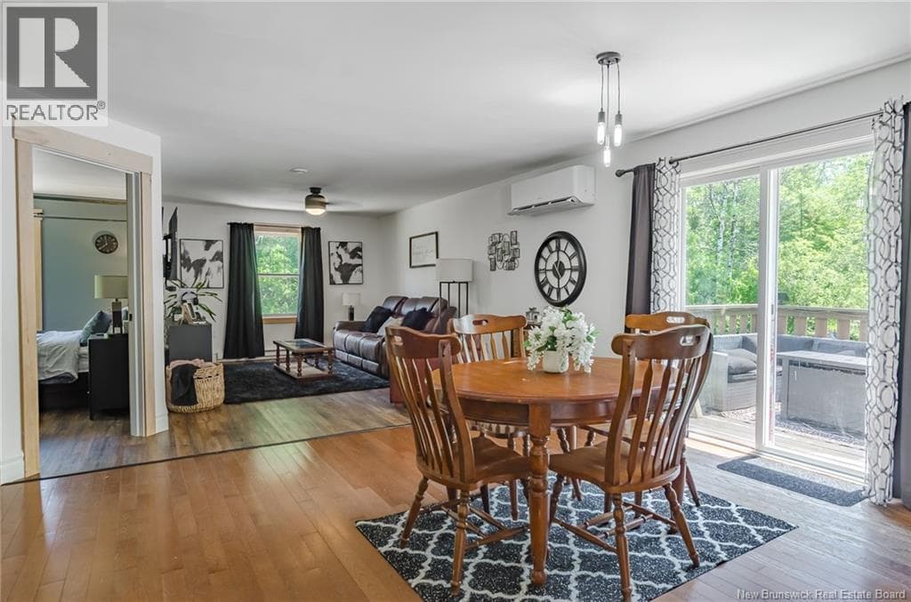 44 Eagle Rock Road, photo 15