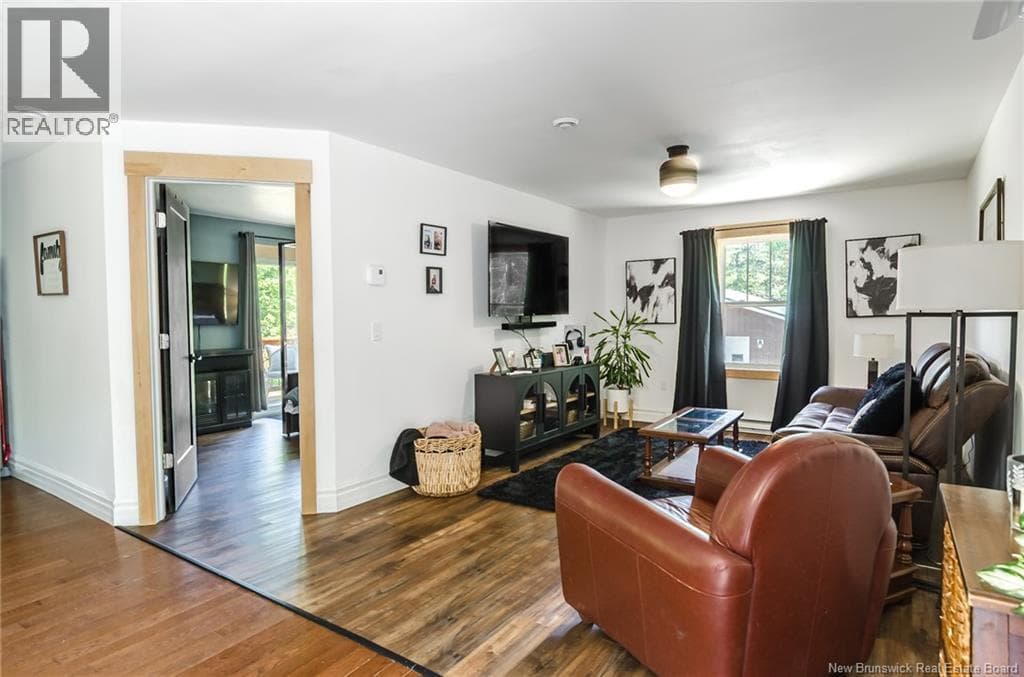 44 Eagle Rock Road, photo 22