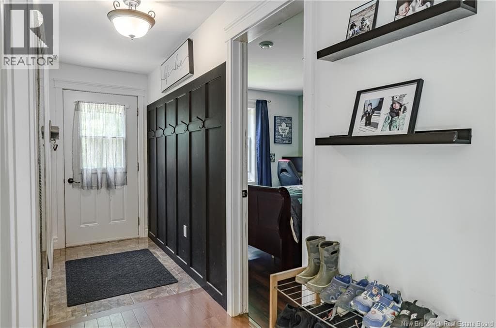 44 Eagle Rock Road, photo 9
