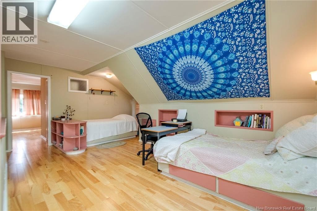 19 Seely Street, photo 35