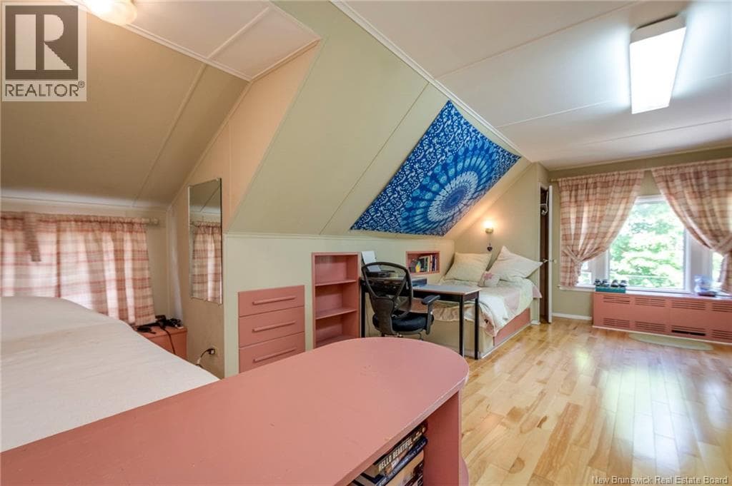 19 Seely Street, photo 36
