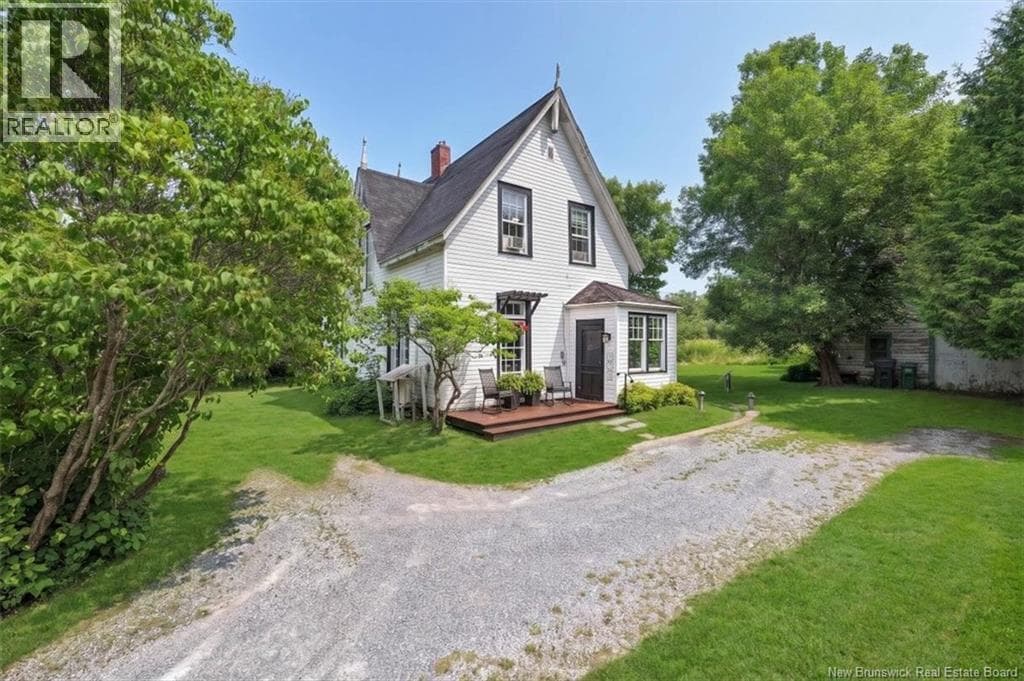 62 Dutch Point Road