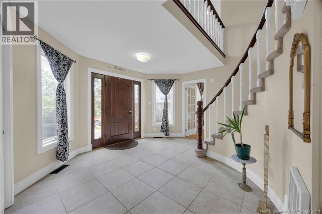 35 Marlin Terrace, photo 4