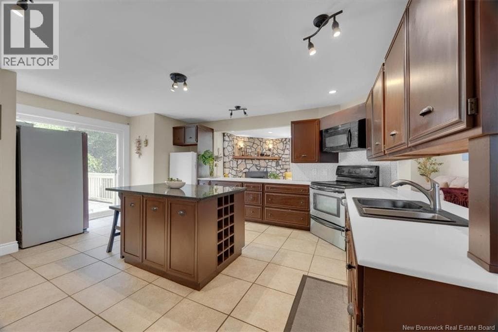 35 Marlin Terrace, photo 9