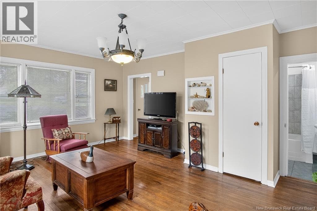 416 Hampton Road, photo 10