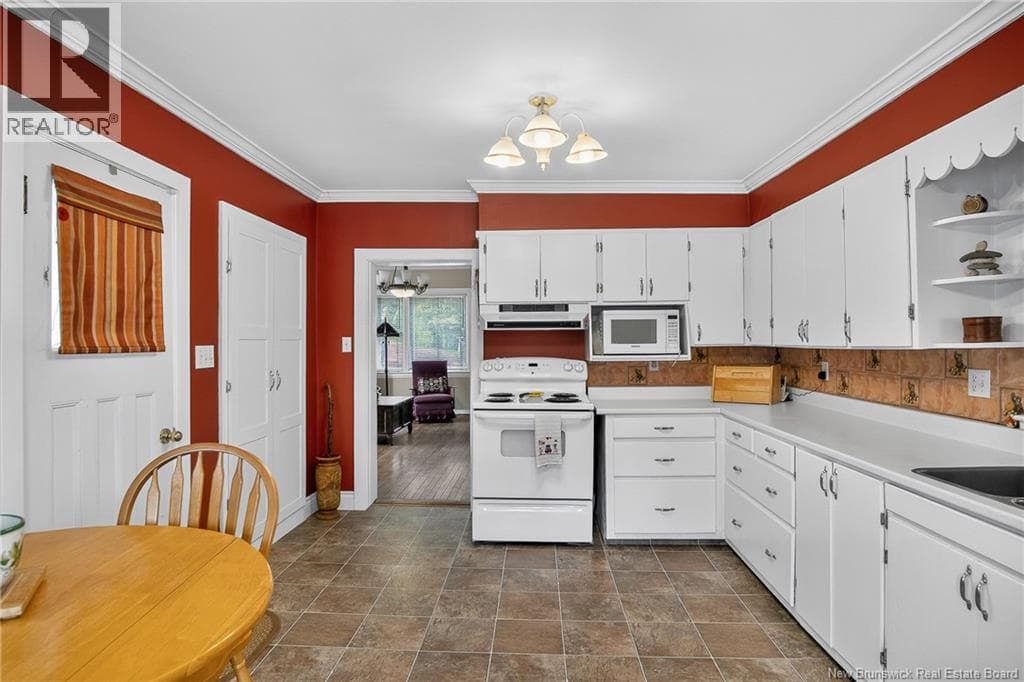 416 Hampton Road, photo 12