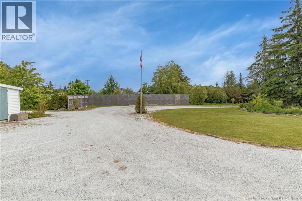 416 Hampton Road, photo 24