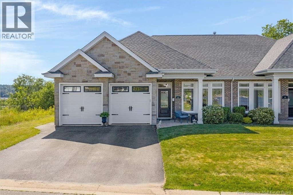 41 Yacht Haven Lane