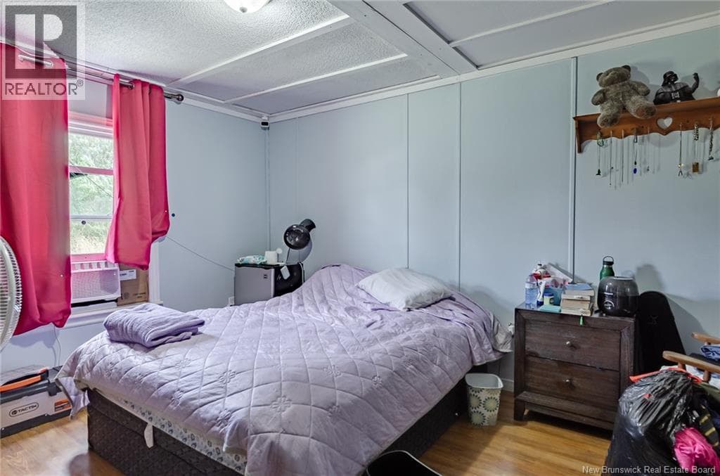 558 BONITA Avenue, photo 35