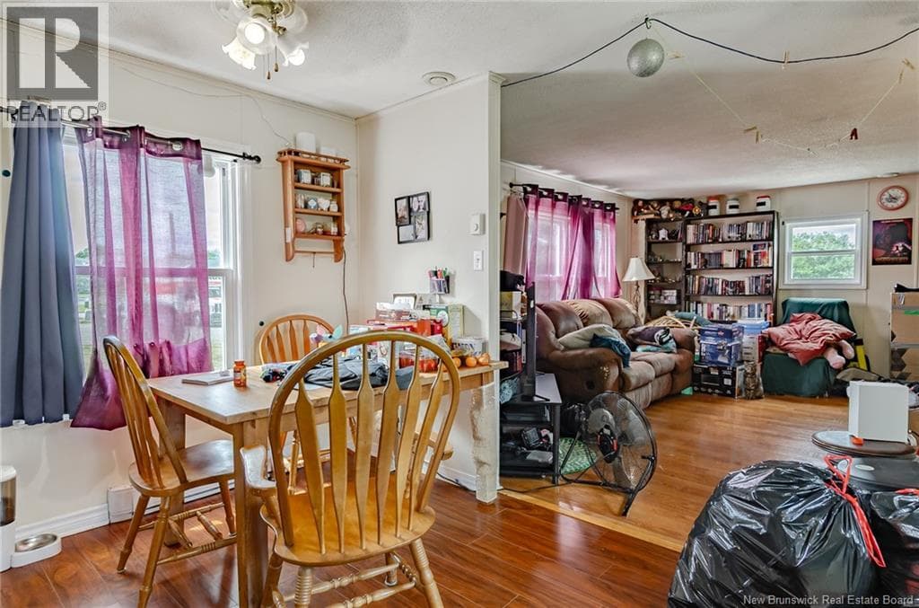 558 BONITA Avenue, photo 38