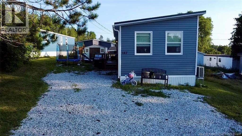 182 Logie Drive, photo 12