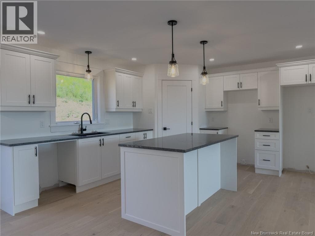 72 Squire Drive, photo 11