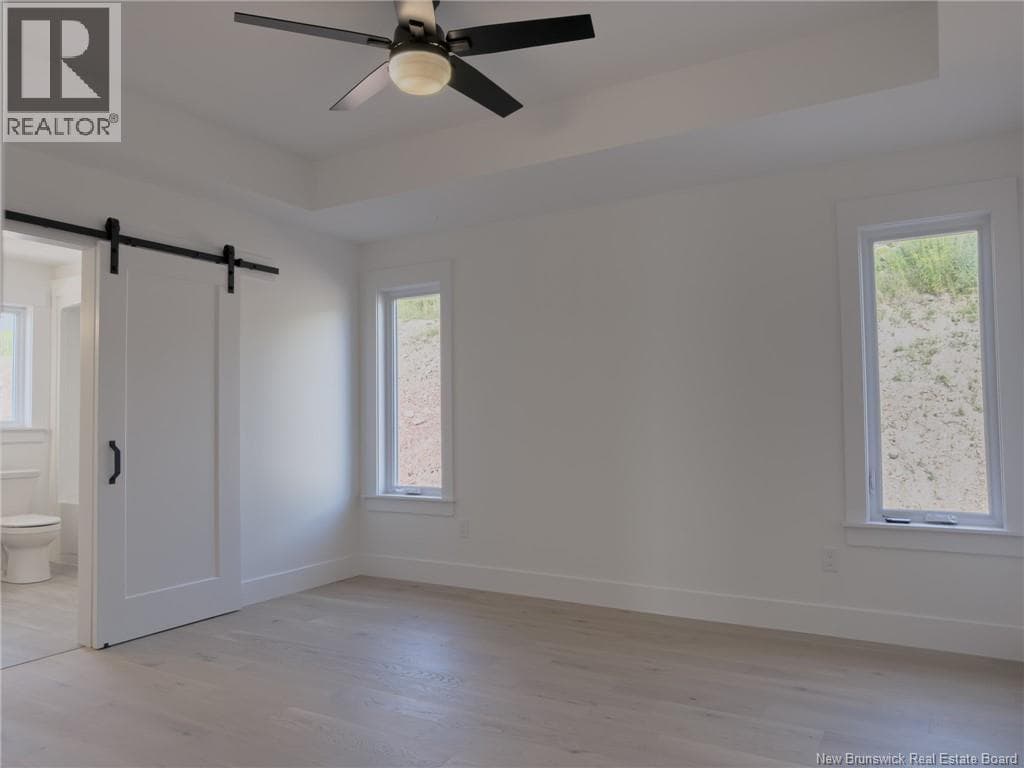 72 Squire Drive, photo 19