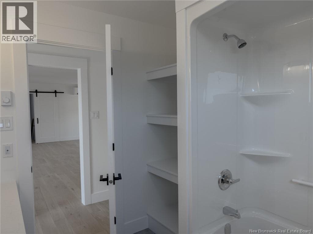 72 Squire Drive, photo 18