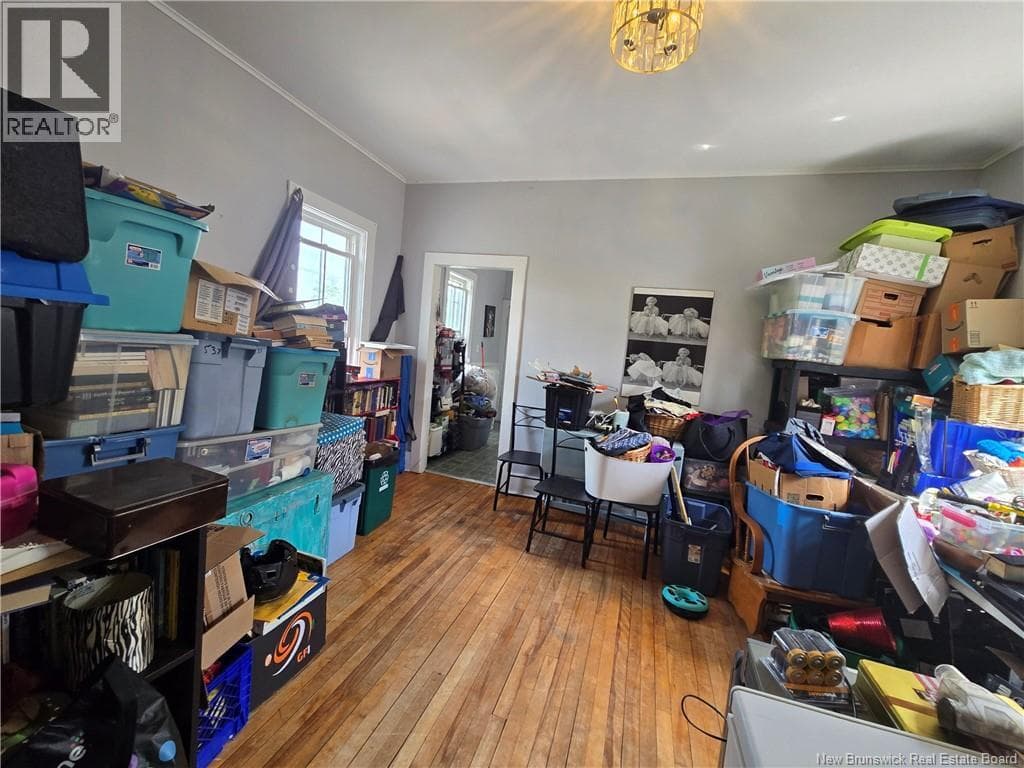 212 Douglas Avenue, photo 18
