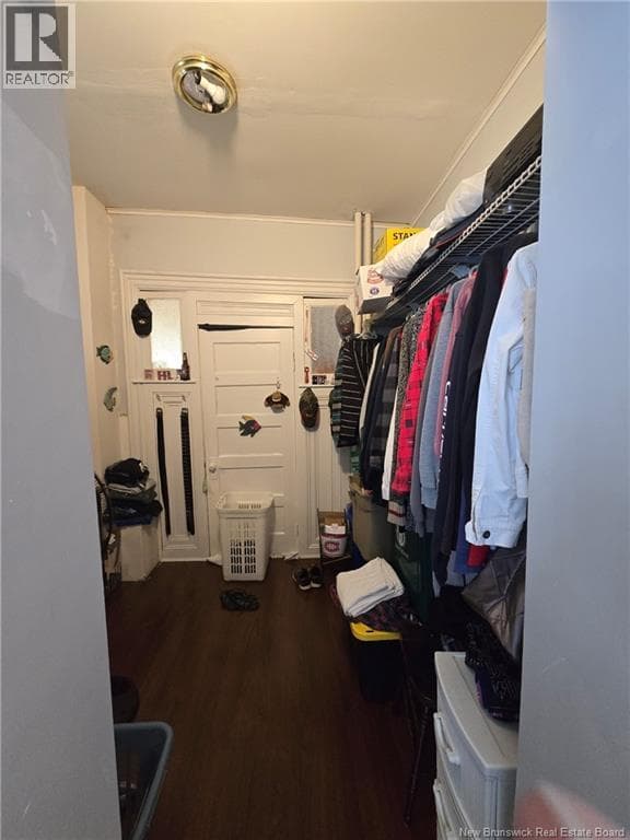 212 Douglas Avenue, photo 9